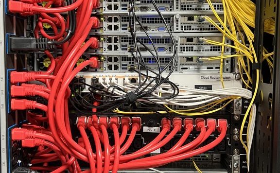 Ginernet西班牙马德里VPS：10Gbps共享带宽/10Tbps DDoS防御/BGP会话/KVM虚拟化/每日异地备份/39.95欧元/年